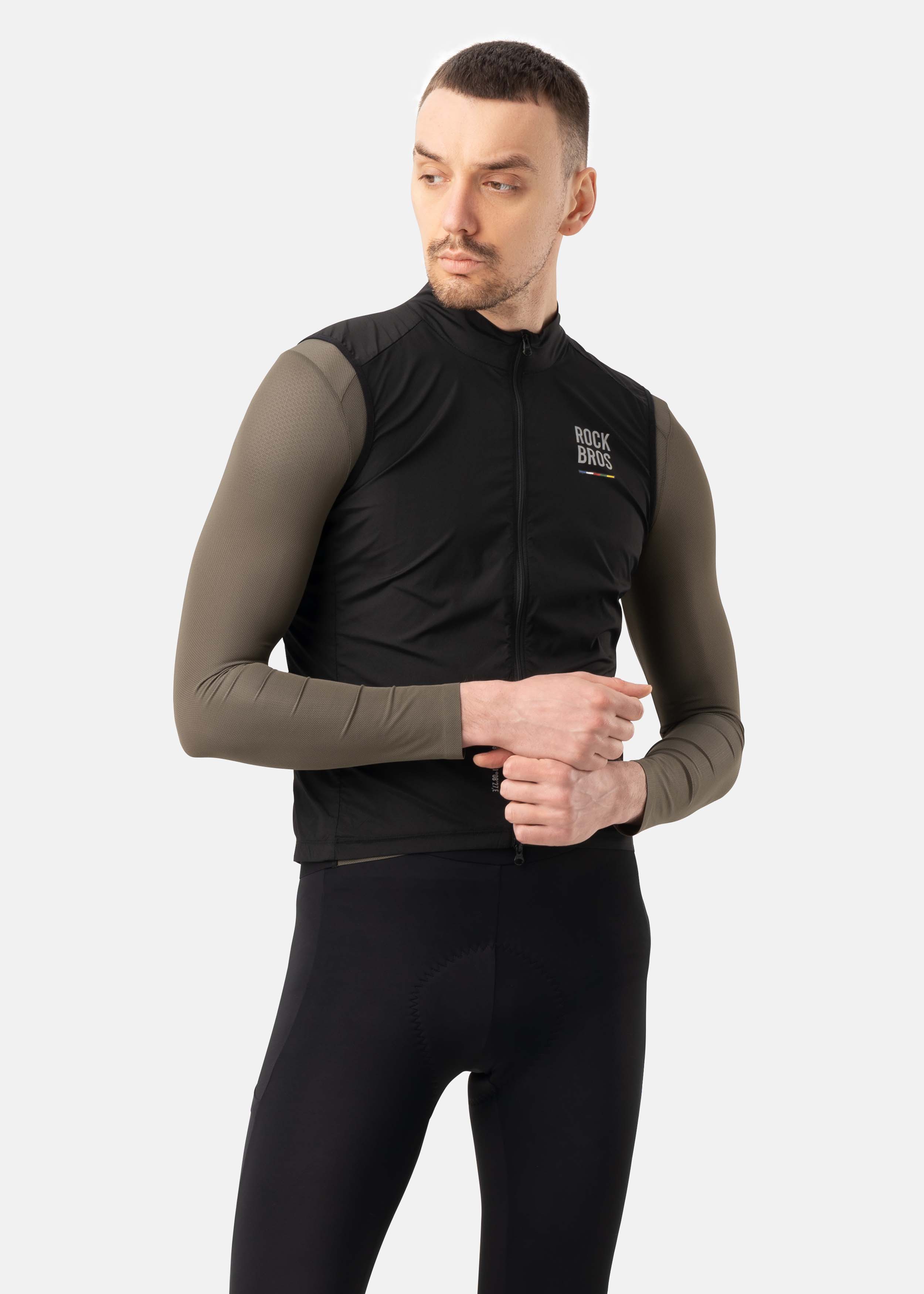 Road to Sky Lightweight Windproof Vest | ROCKBROS - Image 10